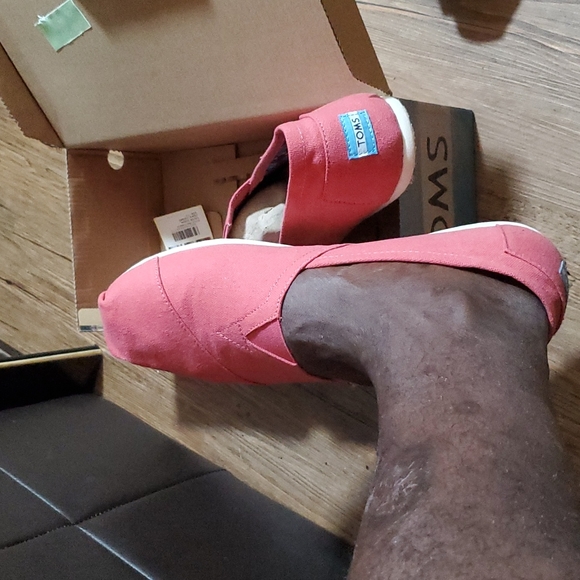 TOMS Salmon Men's Classics - Picture 7 of 7